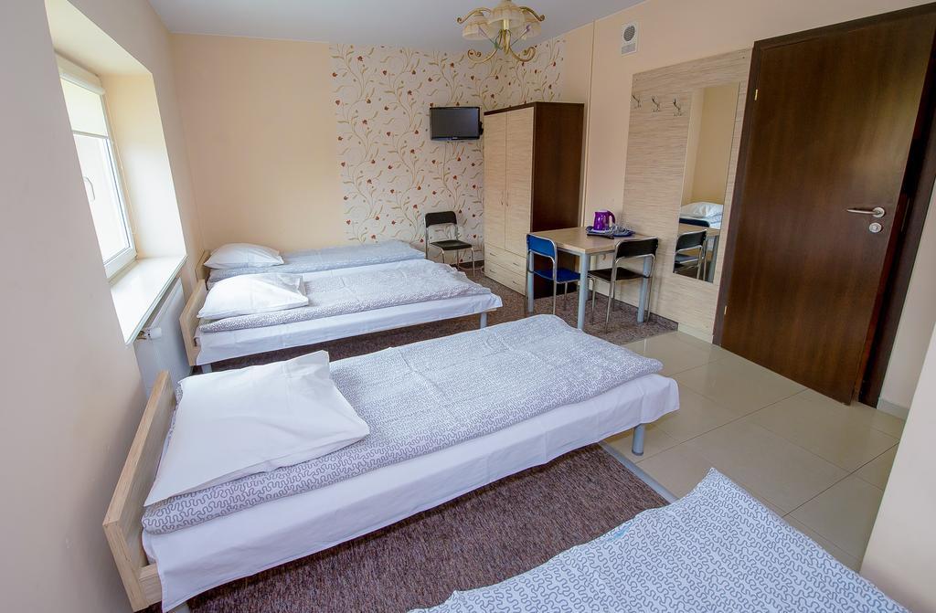 Hotelik Jankowski Рашин Екстериор снимка